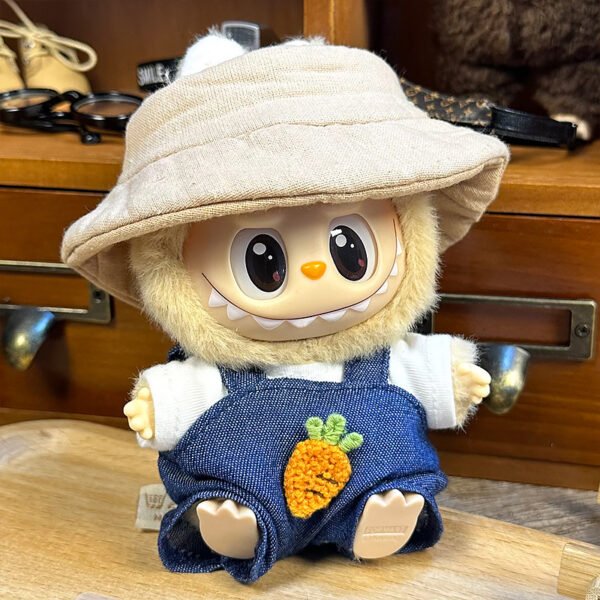 SKU 33 Carrot checkered cap T shirt suspenders pants
